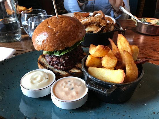 6 of the Best Burger Places in Brighton - We Love Brighton