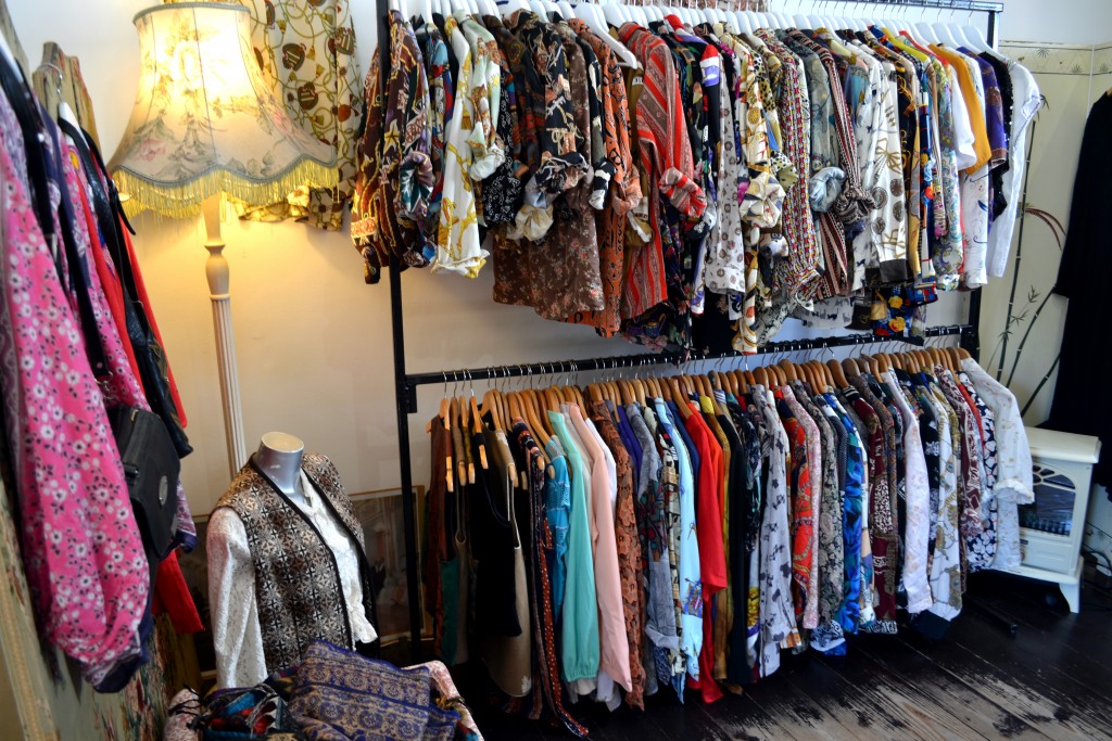 Top 10 Best Places For Vintage Clothing Brighton | WLB