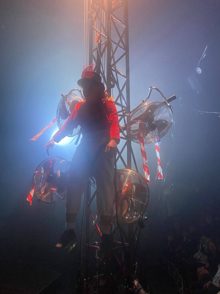 Revel Puck Circus