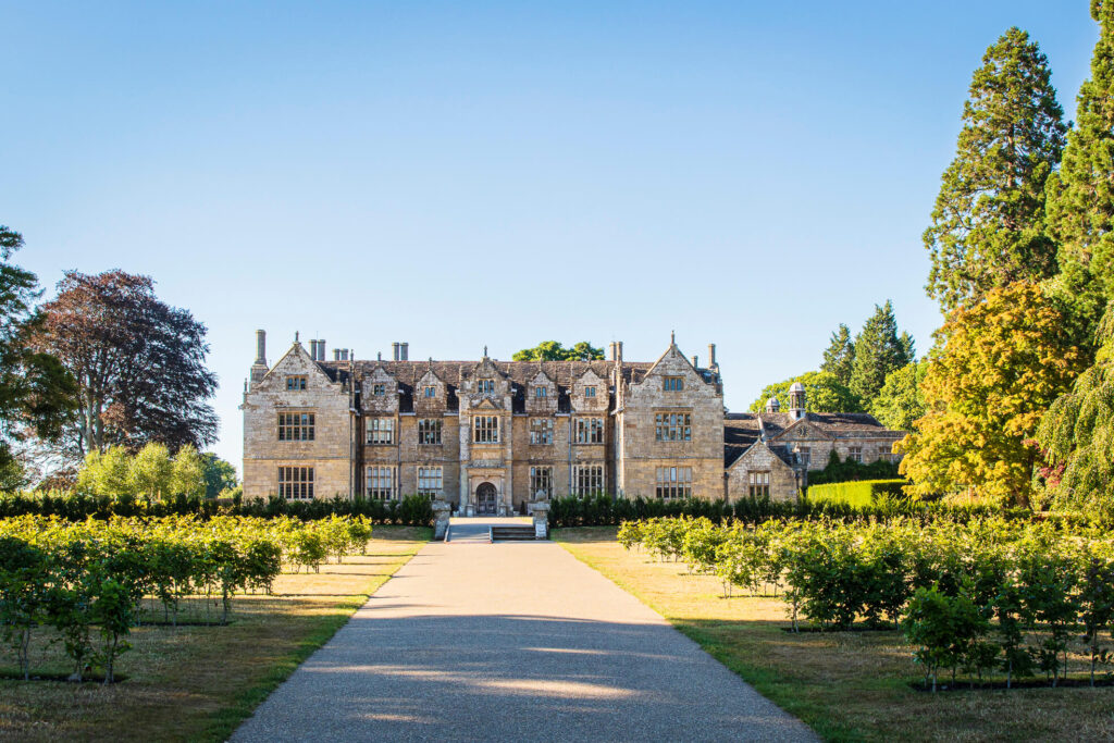 Wakehurst Mansion
