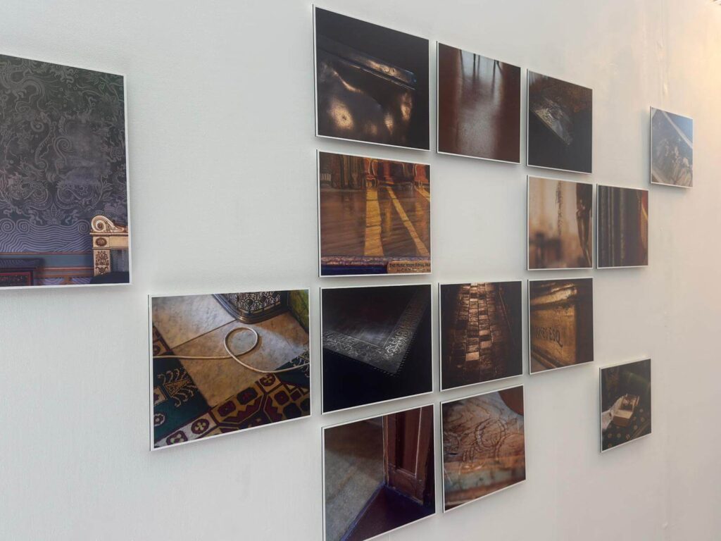 Images on mounted wall